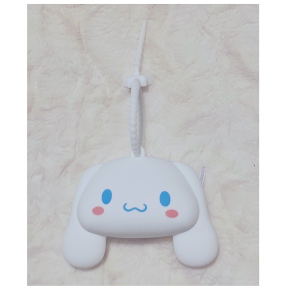 NEW Cinnamoroll Coin Purse Pouch - Picture 2 of 4